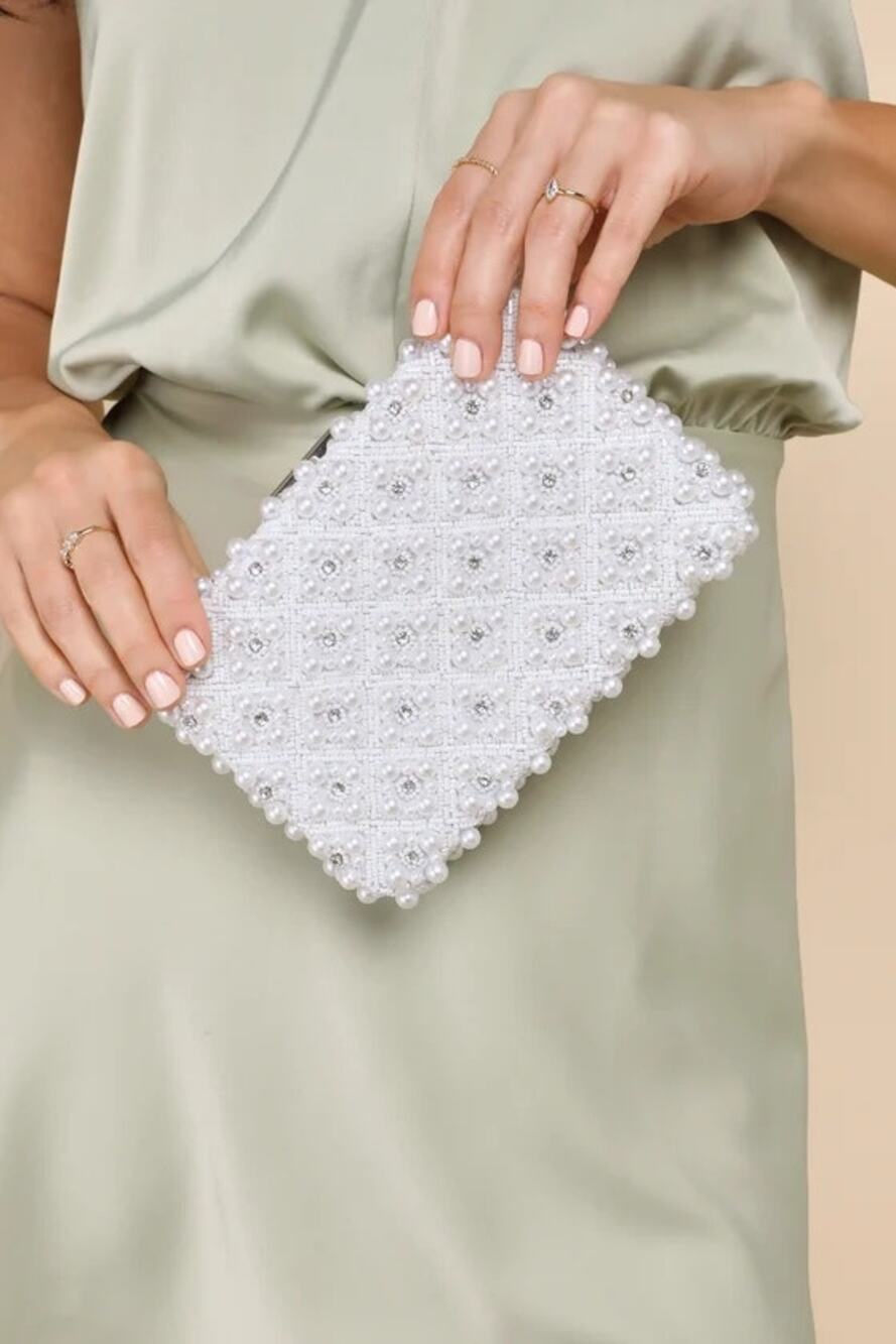 NWT Lulus Utterly Elevated White Pearl Rhinestone Rectangular Clutch w/Chain